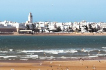 ​De jeunes volontaires marchent à Essaouira pour l'enfance et l'avenir, Libération