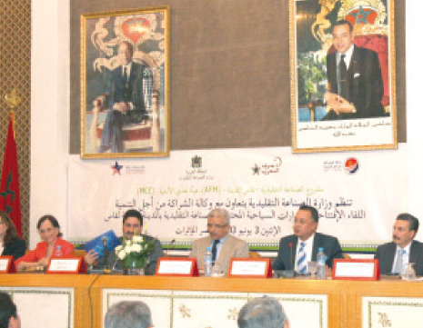 Lancement officiel des Circuits touristiques de Fès, R.B, Le Matin