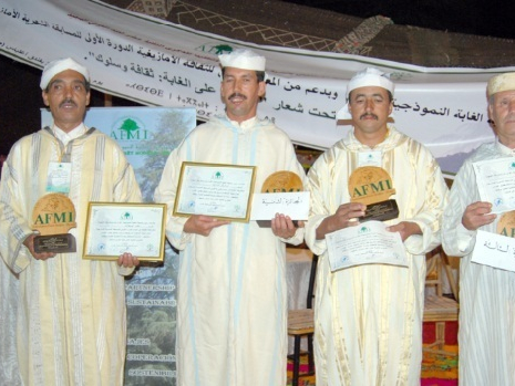 Sous le thème "La protection de la forêt: culture et comportement" : Concours de poésie amazighe dans la cédraie de Michlifen, Mohammed Drihem, Libération