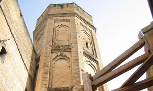 De Al Azhar-moskee in een nieuw jasje